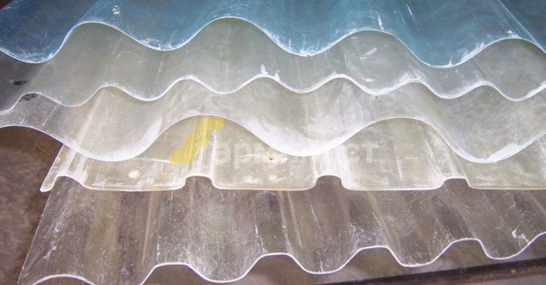 Лист стеклопластиковый профилированный бесцветный 20-100-0,8 (волна)
